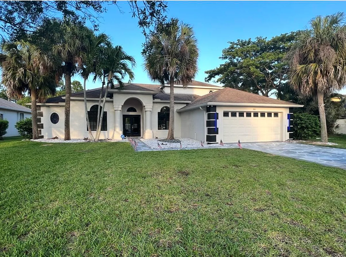 Building Photo - 3081 NW Windemere Dr