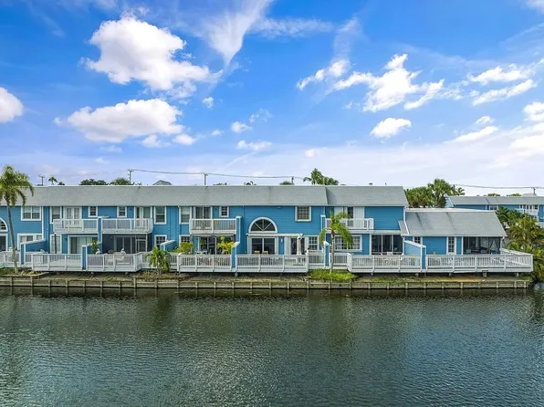 812 Ocean Dunes Circle, Jupiter, FL 33477