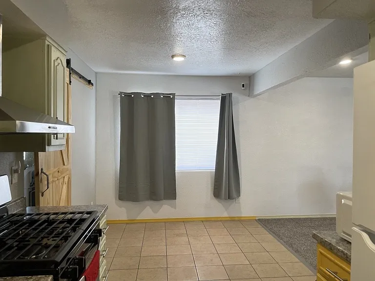 10604 Fieldrock Ct — Photo 24