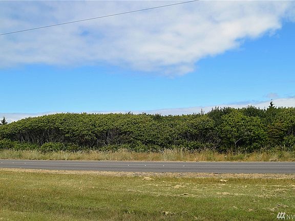 4th image of 930 Ocean Shores Blvd SW