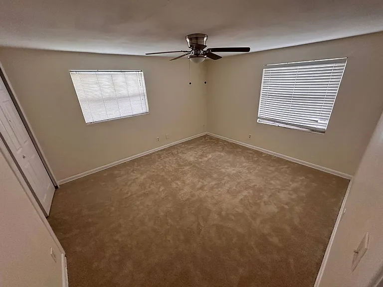 6064 Longchamp Dr #6064 — Photo 10