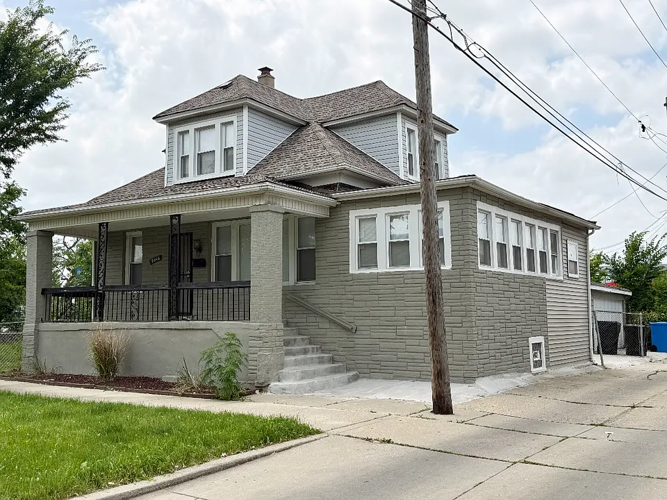 9446 S Wabash Ave