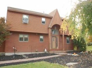 279 West St, Lunenburg, MA 01462