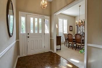 3rd image of 2233 Bunker Hill Cir