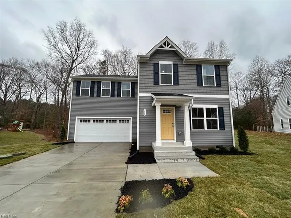 319 Highgate Dr, Hartfield, VA 23071