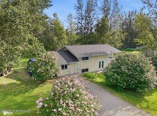 12075 E Chalet Dr, Palmer, AK 99645