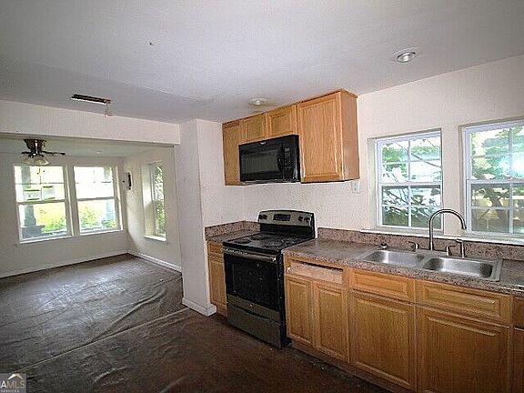 5th image of 2026 Eppinger St