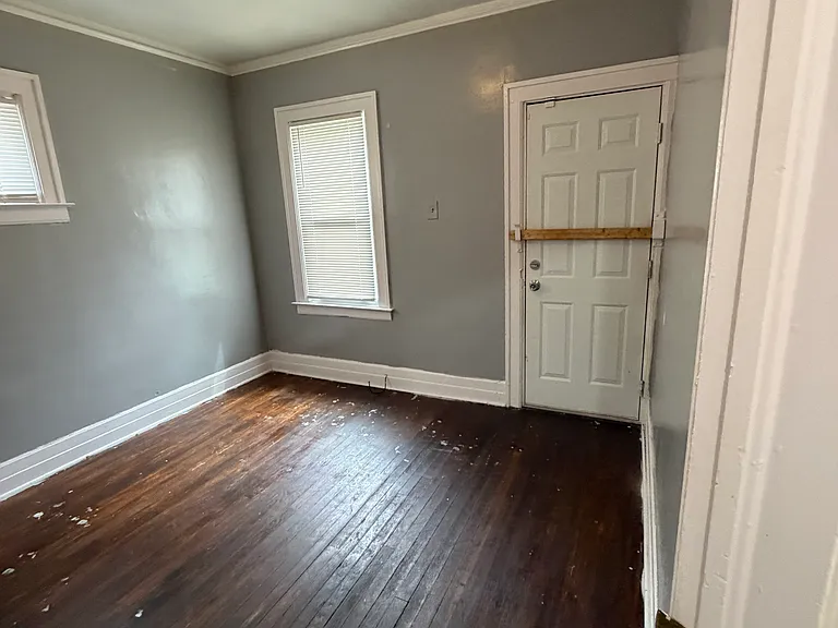 12054 Cloverlawn St #1 — Photo 8