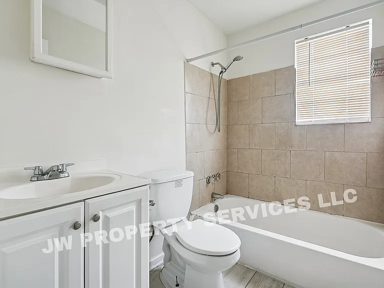 204 Wilker Neal Ave. — Photo 11