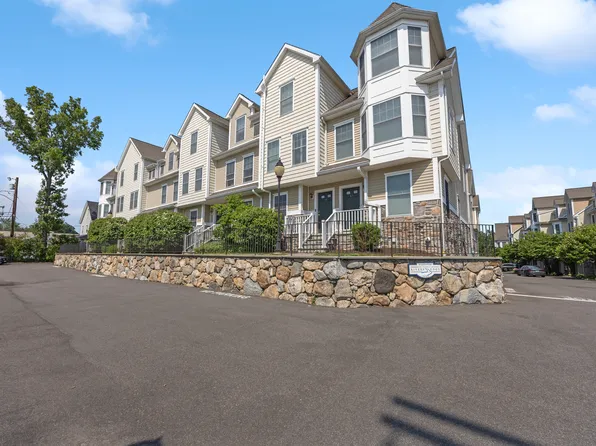 85 Camp Avenue APT 18D, Stamford, CT 06907