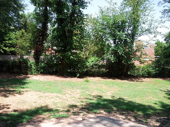 4th image of 5610 Iona Way