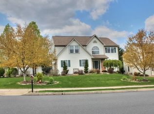 28 Illinois Ave, Sinking Spring, PA 19608