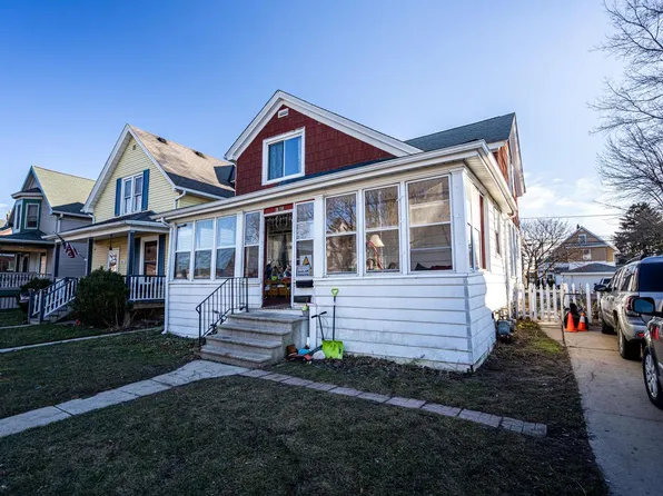 815 Madison AVENUE, South Milwaukee, WI 53172
