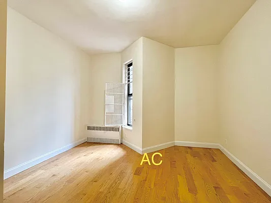 Rented by Compass | media 11