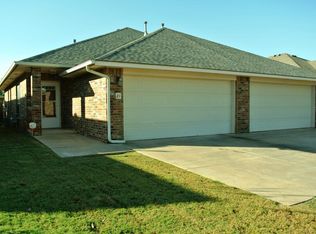 26 NW 155th St, Edmond, OK 73013