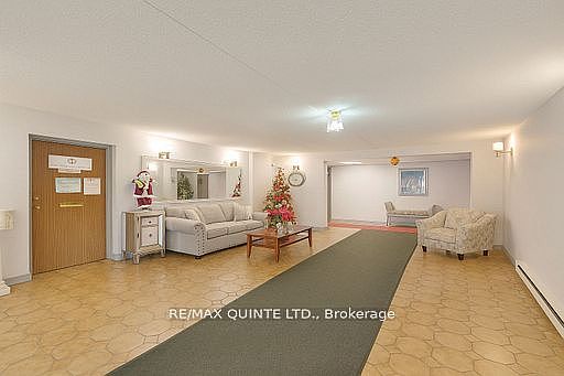 2nd image of 141 Dundas St W #206