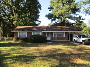 778 Autumn Dr, Fayetteville, NC 28311