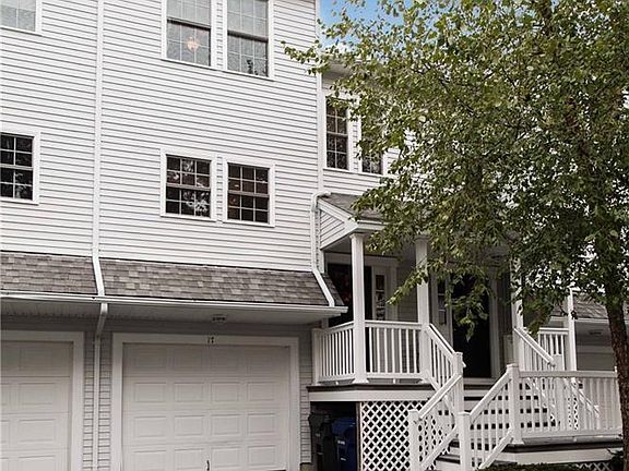 3rd image of 881 Greenwich Ave #17