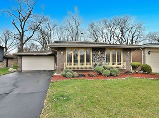 15705 Madison Ave, Dolton, IL 60419