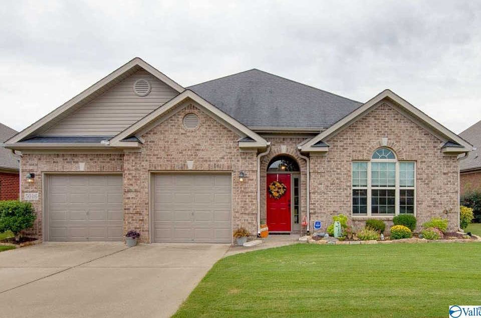 1st image of 5016 Valley Cove Dr SE