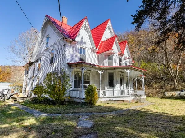 734 Vanderpool Ln, Renick, WV 24966