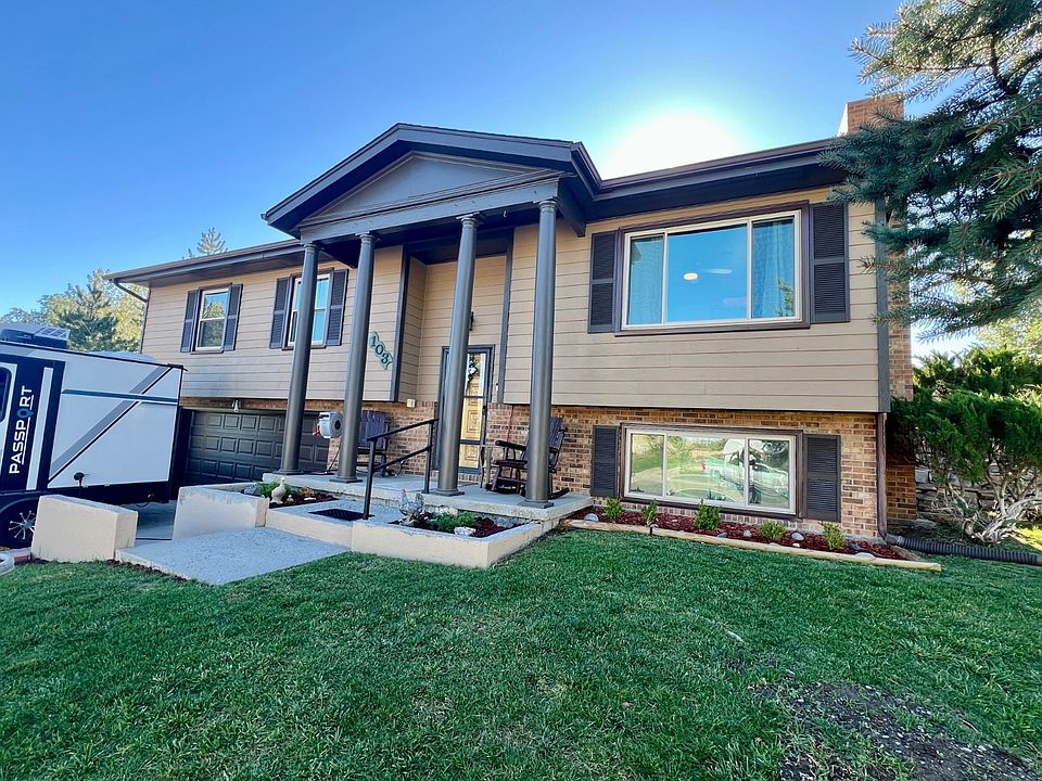 1st image of 103 Mountain View Dr