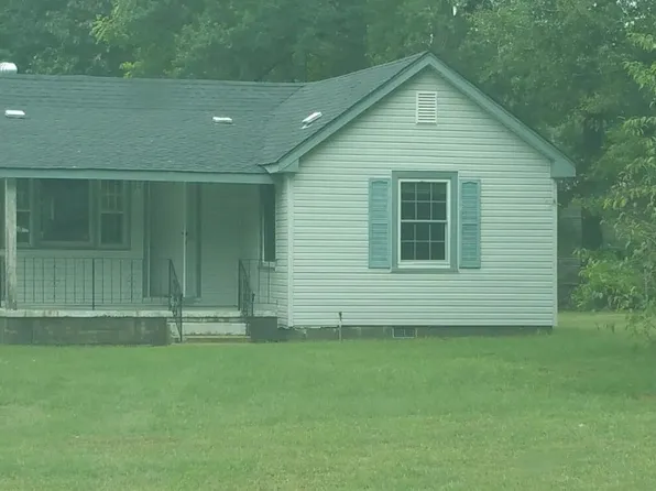 2211 Coxendale Rd, Chester, VA 23831