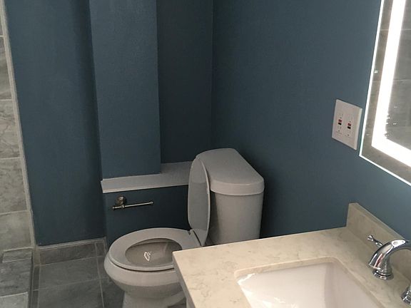4th image of 1304 Gardner Ave