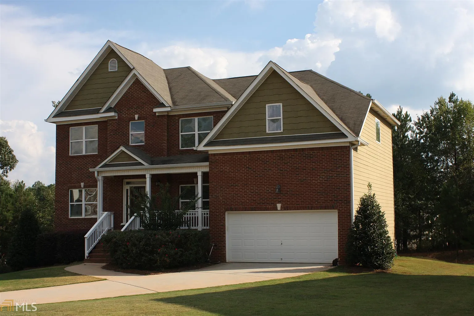 9068 Aldbury Dr photo 1