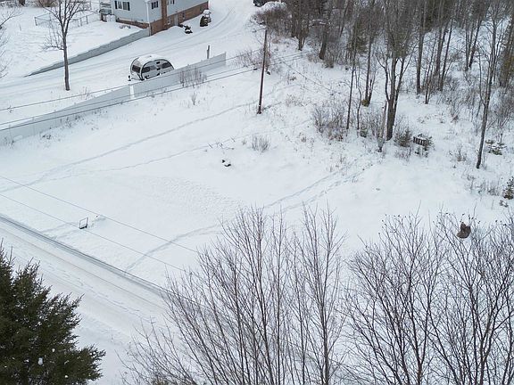 3rd image of 103 River Road