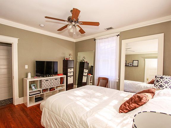5th image of 409 Maupas Ave #B