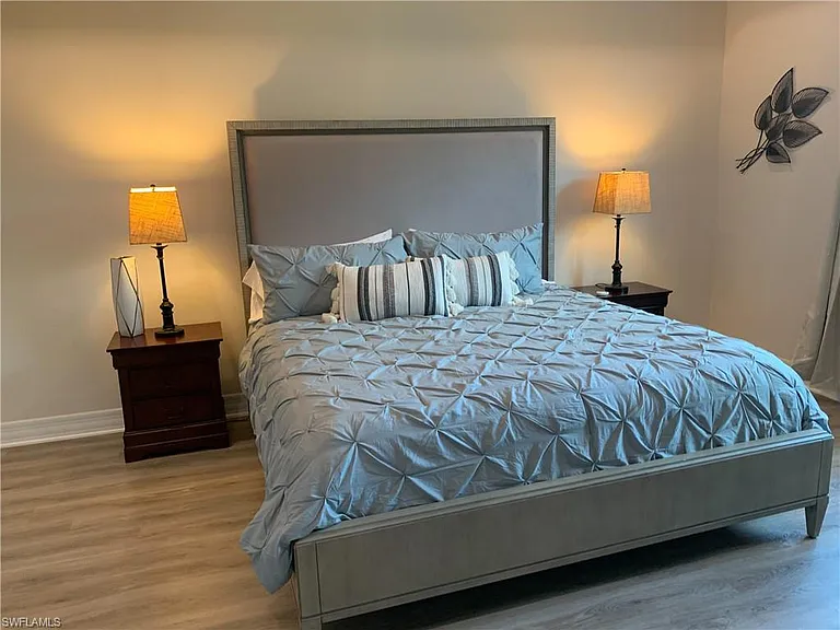 208 Indies Dr E #202 — Photo 16