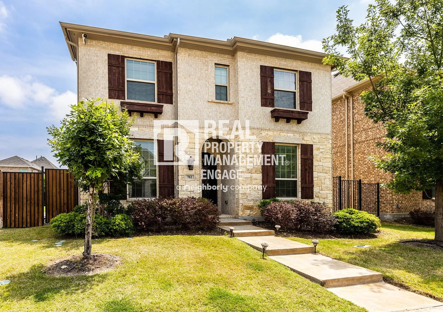 Spacious and Modern Cul-De-Sac Home in Coppell! — Photo 3