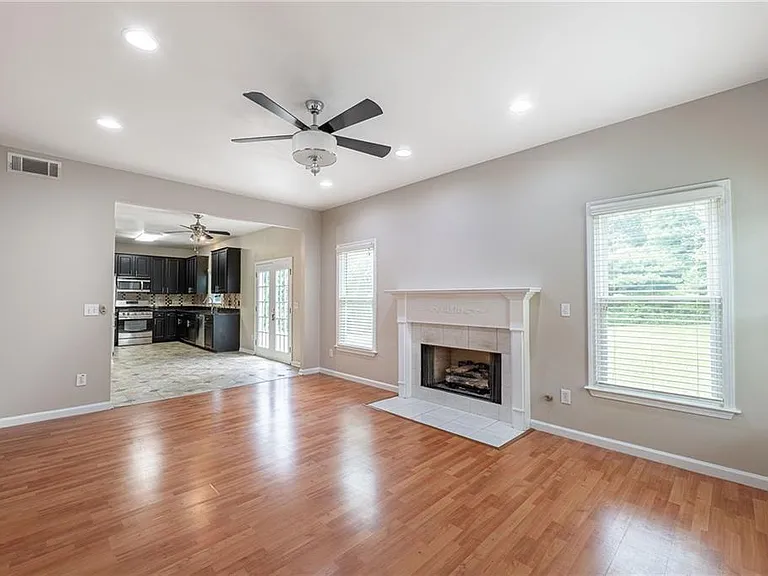 315 Foe Creek Dr — Photo 10
