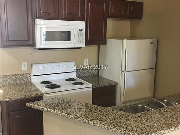 5th image of 5122 S Jones Blvd Unit 105
