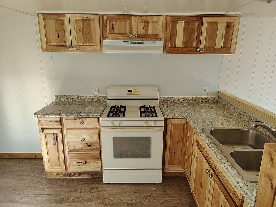 1st image of 421 N Hooper Ave #C-3