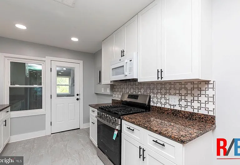 4100 Queensbury Rd #1 — Photo 14