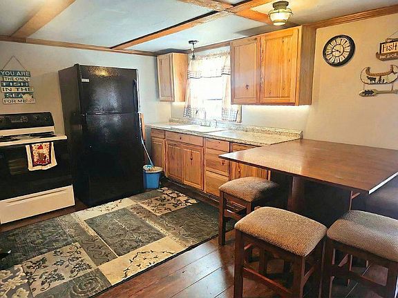 5th image of 2448 Arapaho Rd