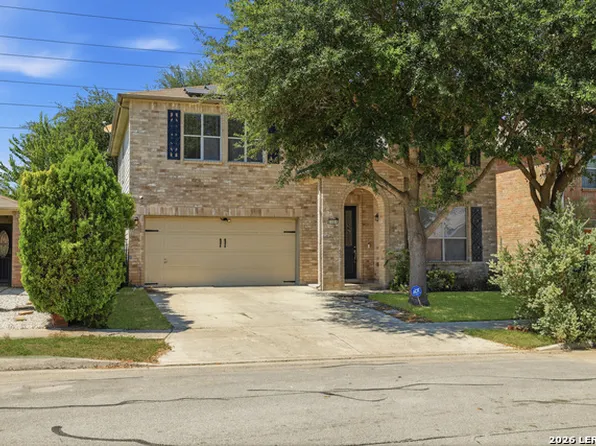 7101 Avery Rd, Live Oak, TX 78233