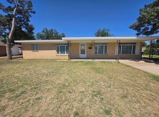 8 Aspen Pl, Roswell, NM 88203