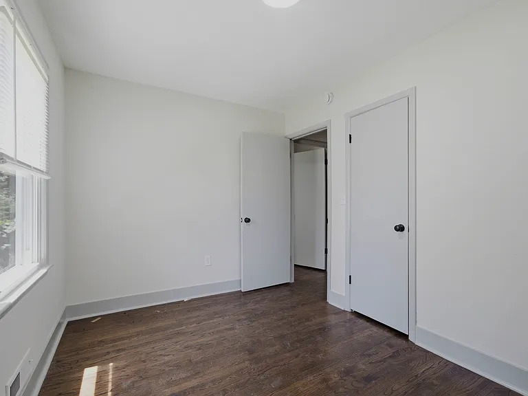 7138 Craig St — Photo 20
