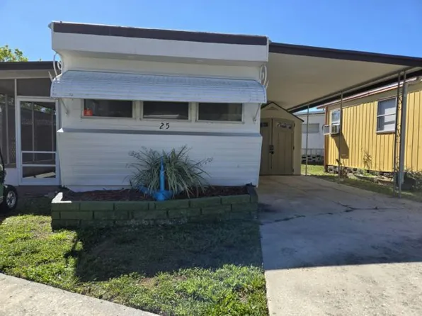 25 Forest Ln #25F, Largo, FL 33773