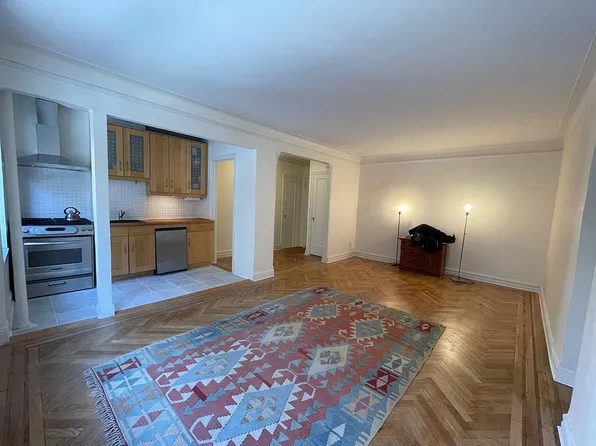 50 Park Ter W APT 1G, New York, NY 10034