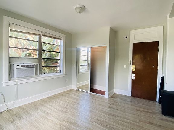 2nd image of 102 Menores Ave #12