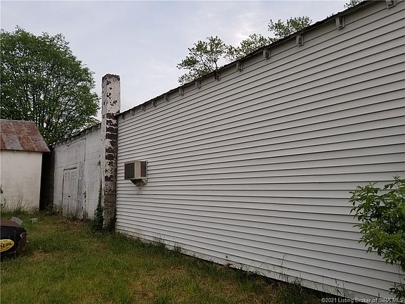 2nd image of 9542 S State Road 335