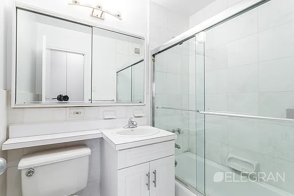 Rented by (Legacy) Elegran | media 6