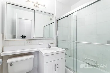 Rented by (Legacy) Elegran