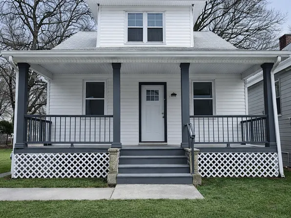 3017 W Meidroth St, Peoria, IL 61605