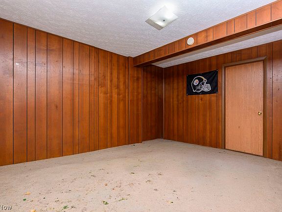3rd image of 341 Stewart Ave NW