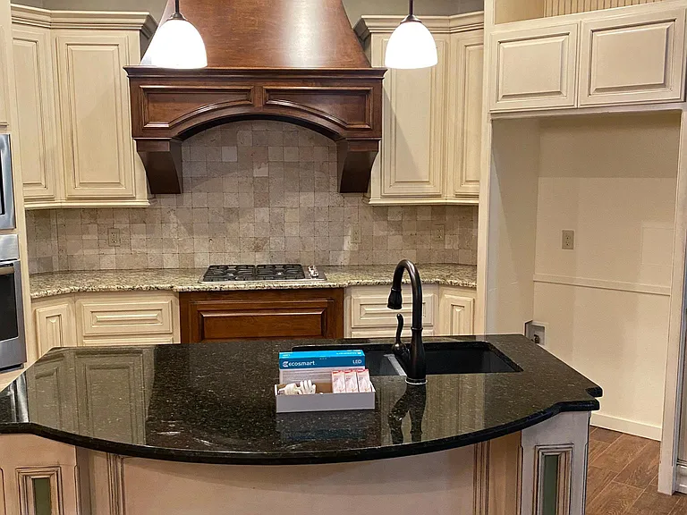 2817 Marigold Ln — Photo 10